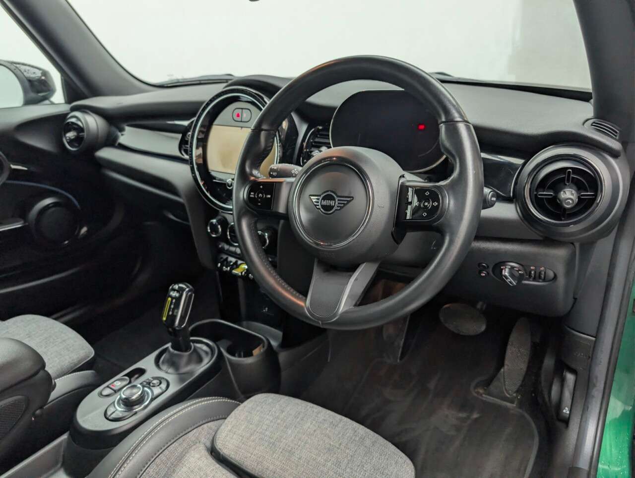 2021 MINI ELECTRIC HATCH 2021 MINI ELECTRIC HATCH