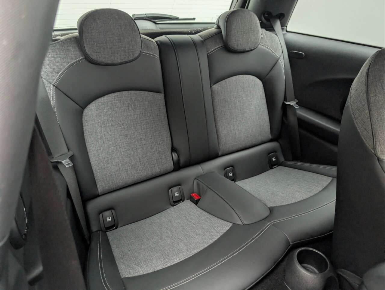 2021 MINI ELECTRIC HATCH 2021 MINI ELECTRIC HATCH