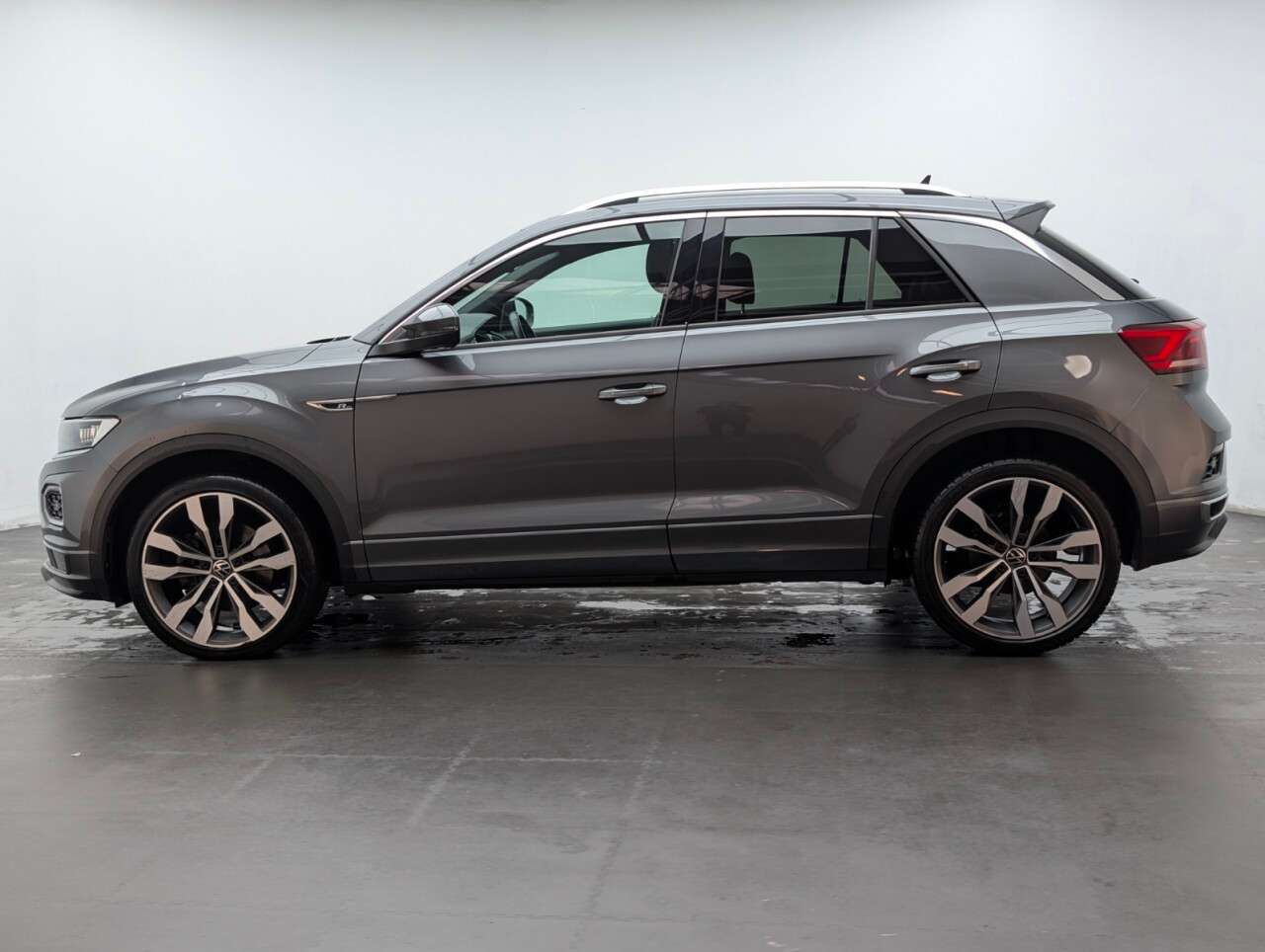 2021 VOLKSWAGEN T-ROC 2021 VOLKSWAGEN T-ROC