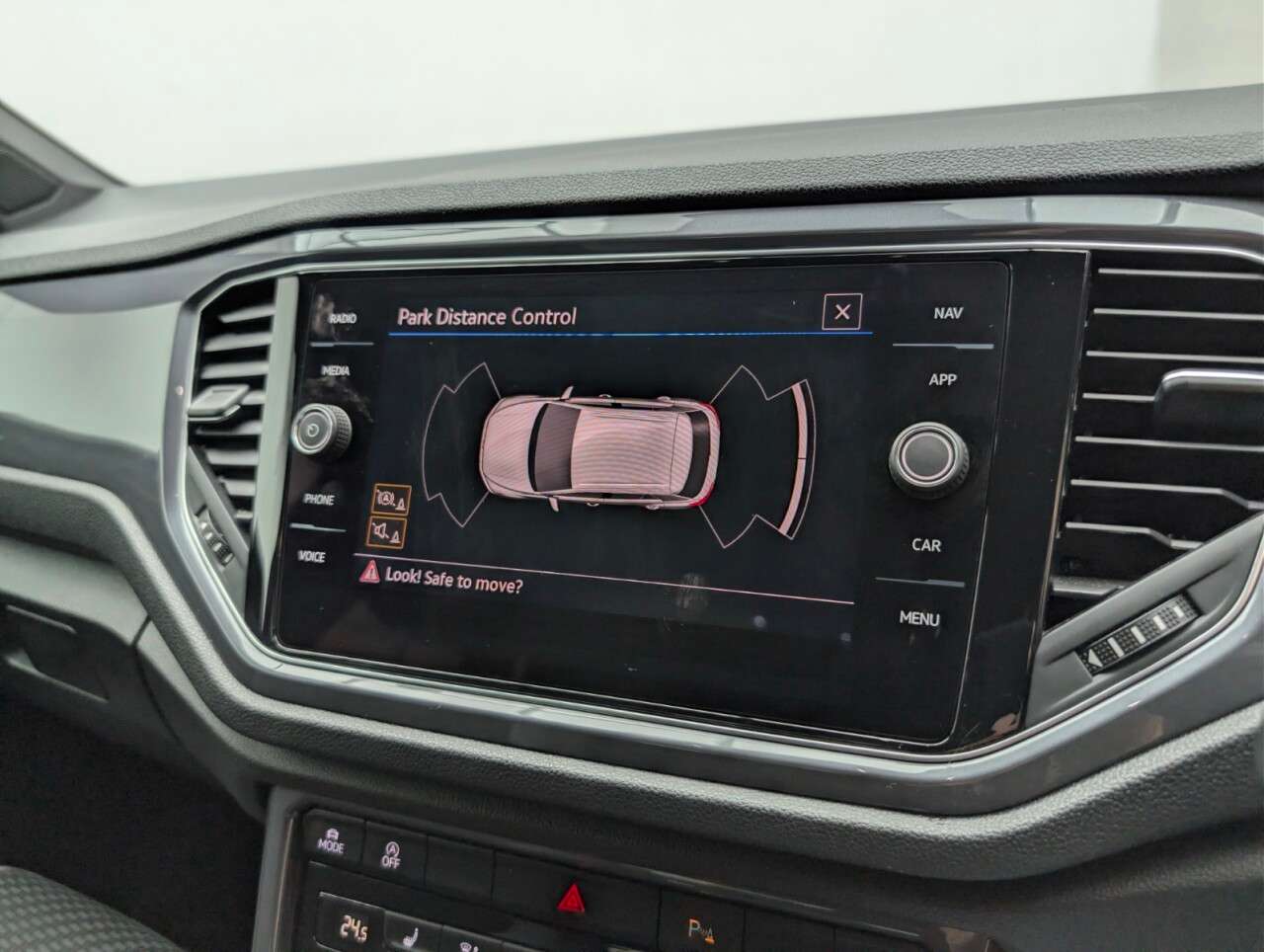 2021 VOLKSWAGEN T-ROC 2021 VOLKSWAGEN T-ROC