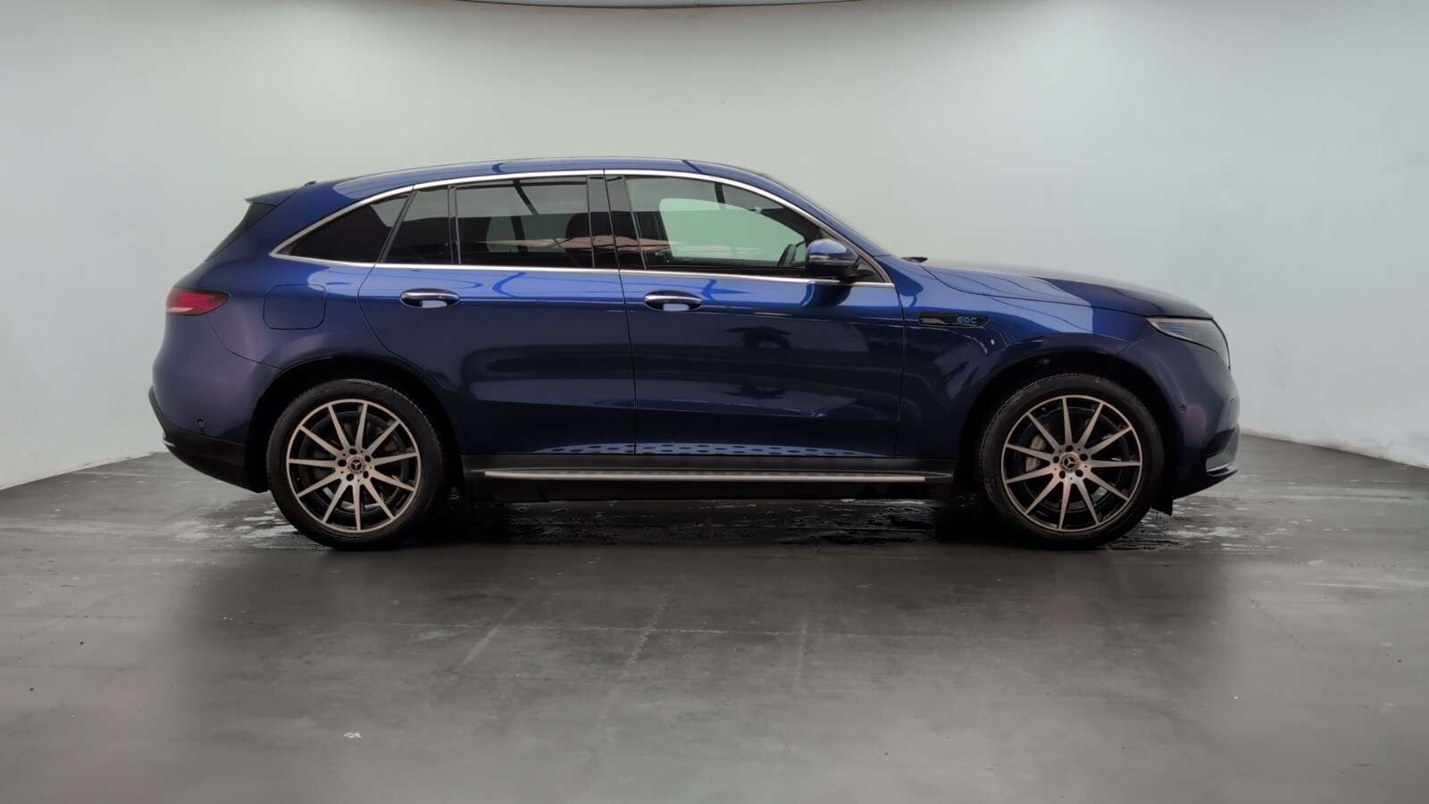 2021 MERCEDES-BENZ EQC 2021 MERCEDES-BENZ EQC