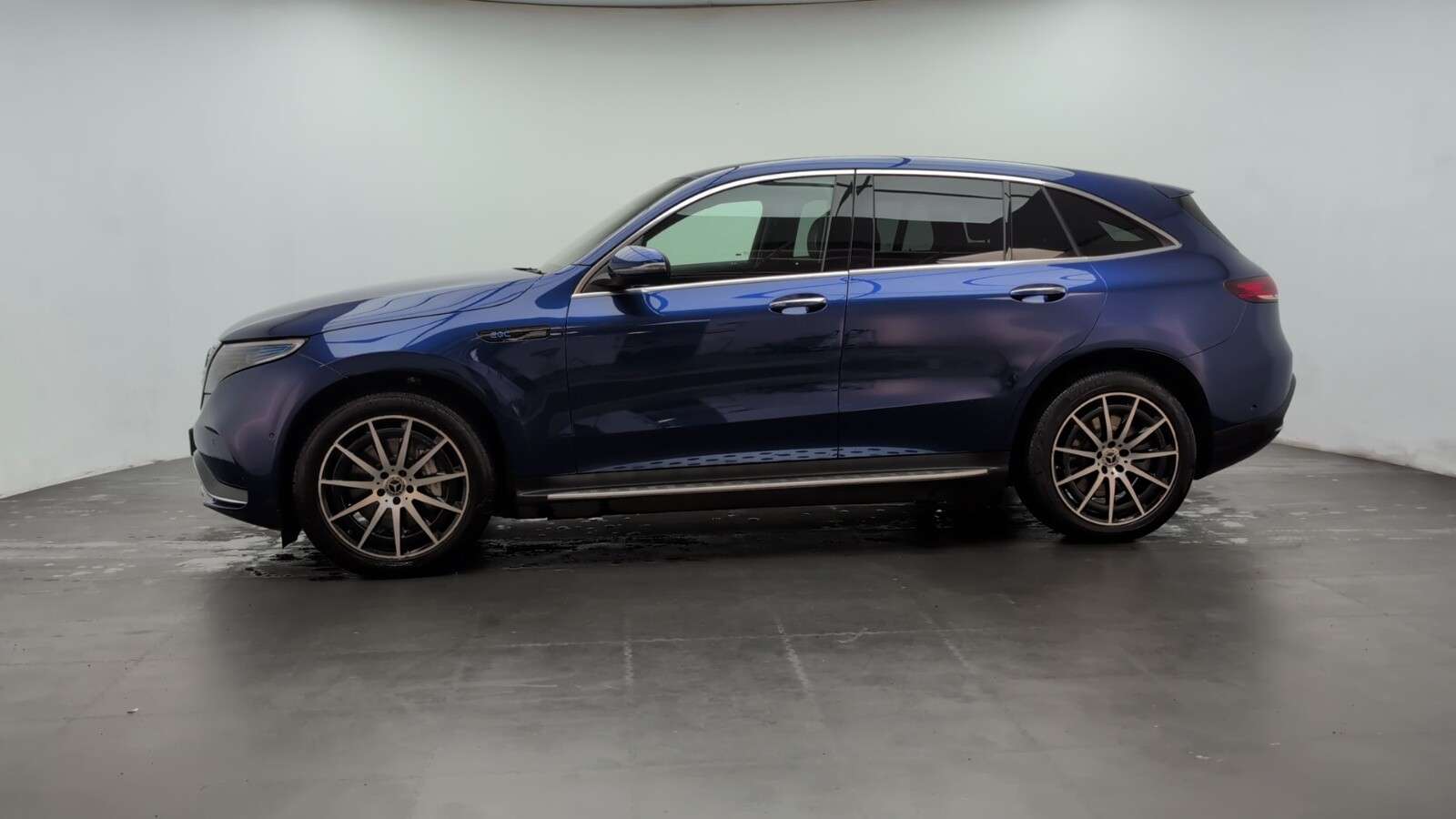 2021 MERCEDES-BENZ EQC 2021 MERCEDES-BENZ EQC