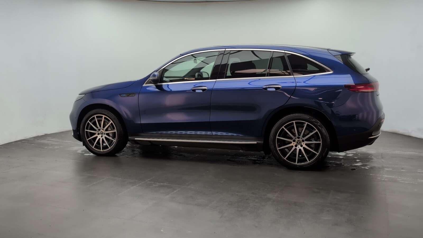 2021 MERCEDES-BENZ EQC 2021 MERCEDES-BENZ EQC