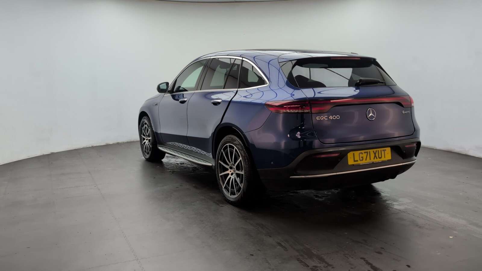 2021 MERCEDES-BENZ EQC 2021 MERCEDES-BENZ EQC