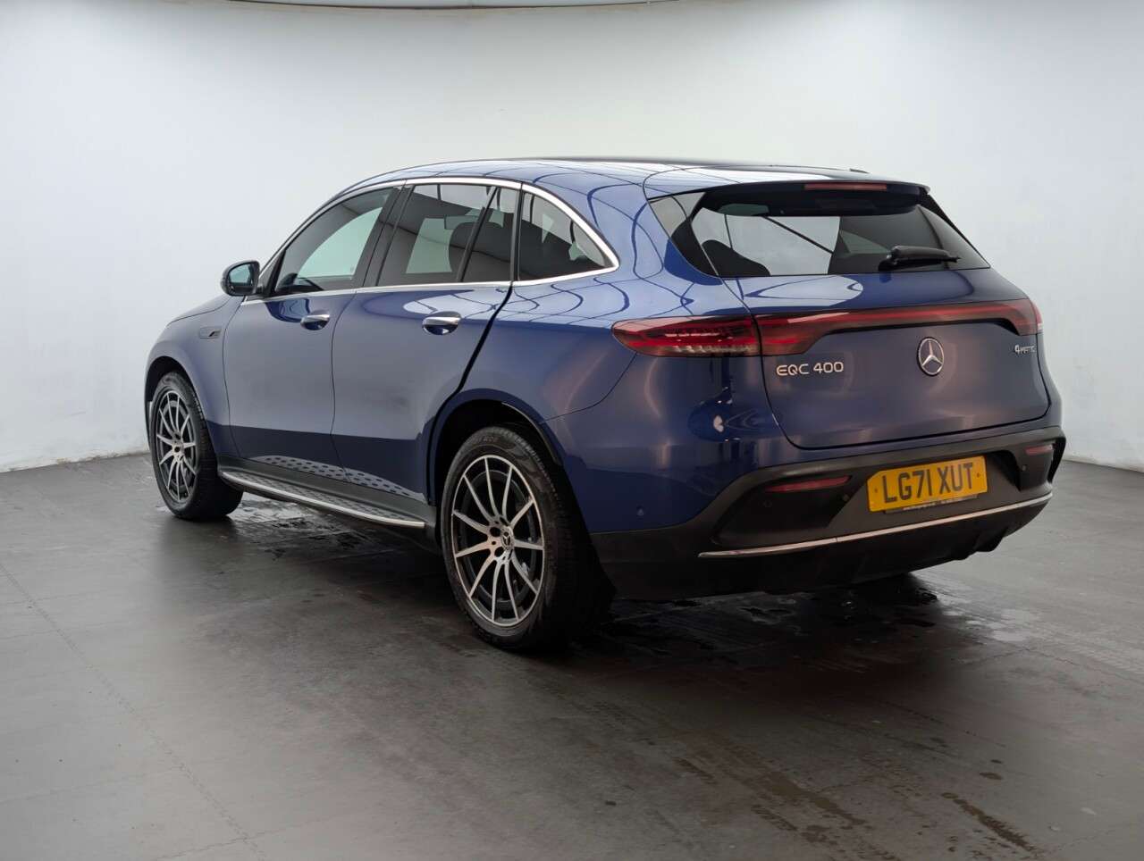 2021 MERCEDES-BENZ EQC 2021 MERCEDES-BENZ EQC