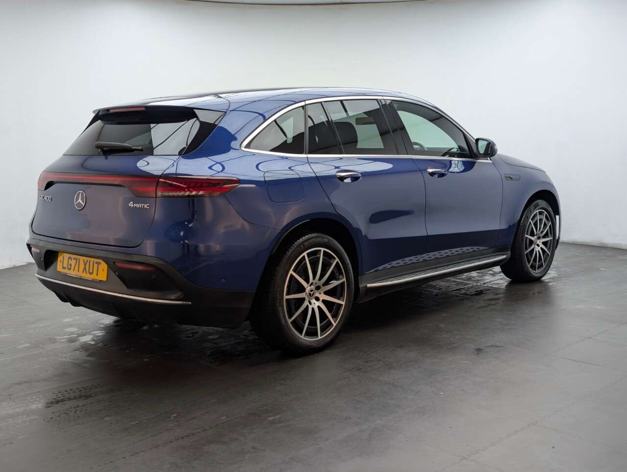 2021 MERCEDES-BENZ EQC 2021 MERCEDES-BENZ EQC