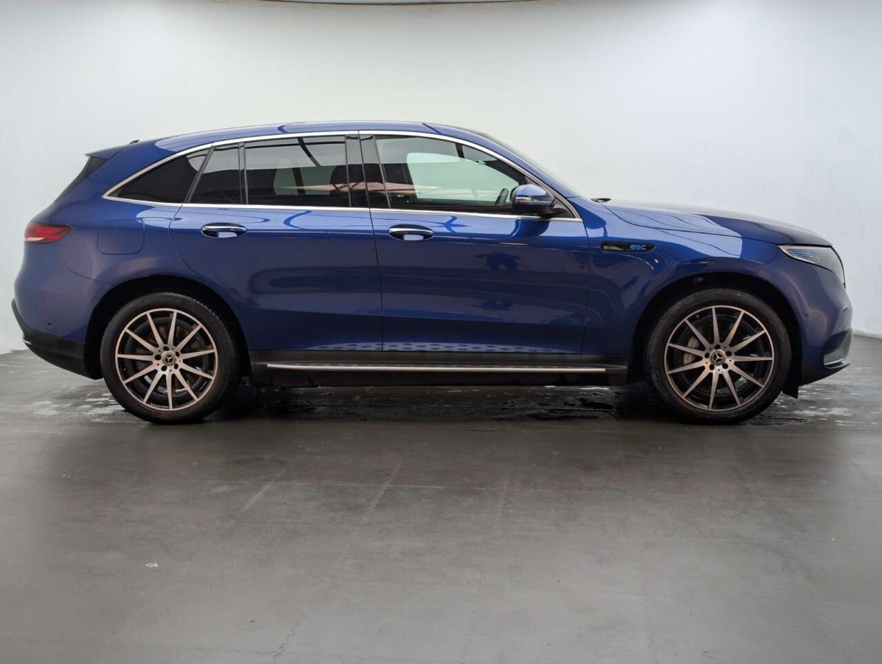 2021 MERCEDES-BENZ EQC 2021 MERCEDES-BENZ EQC