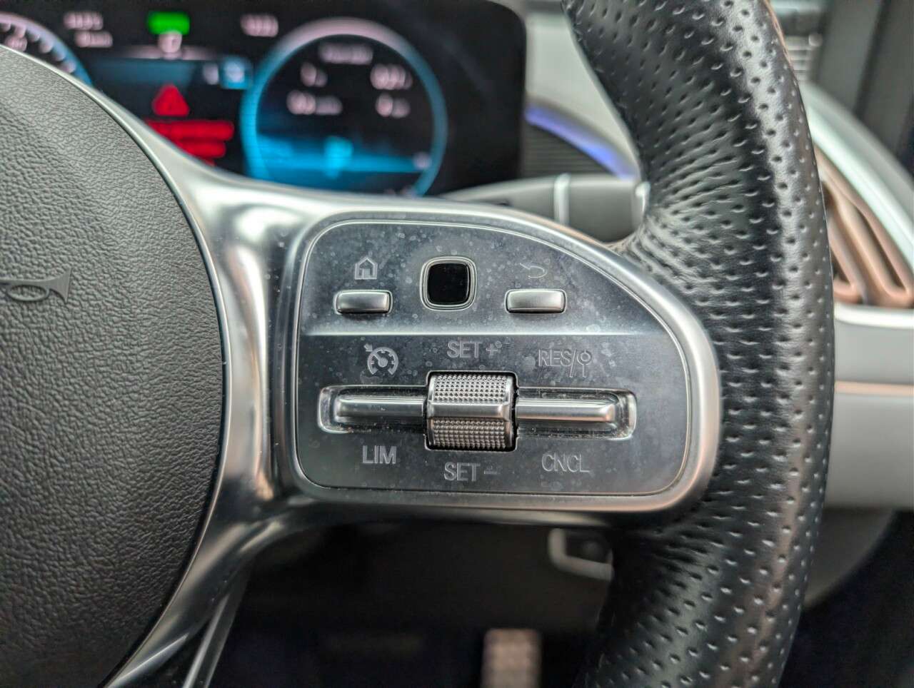 2021 MERCEDES-BENZ EQC 2021 MERCEDES-BENZ EQC