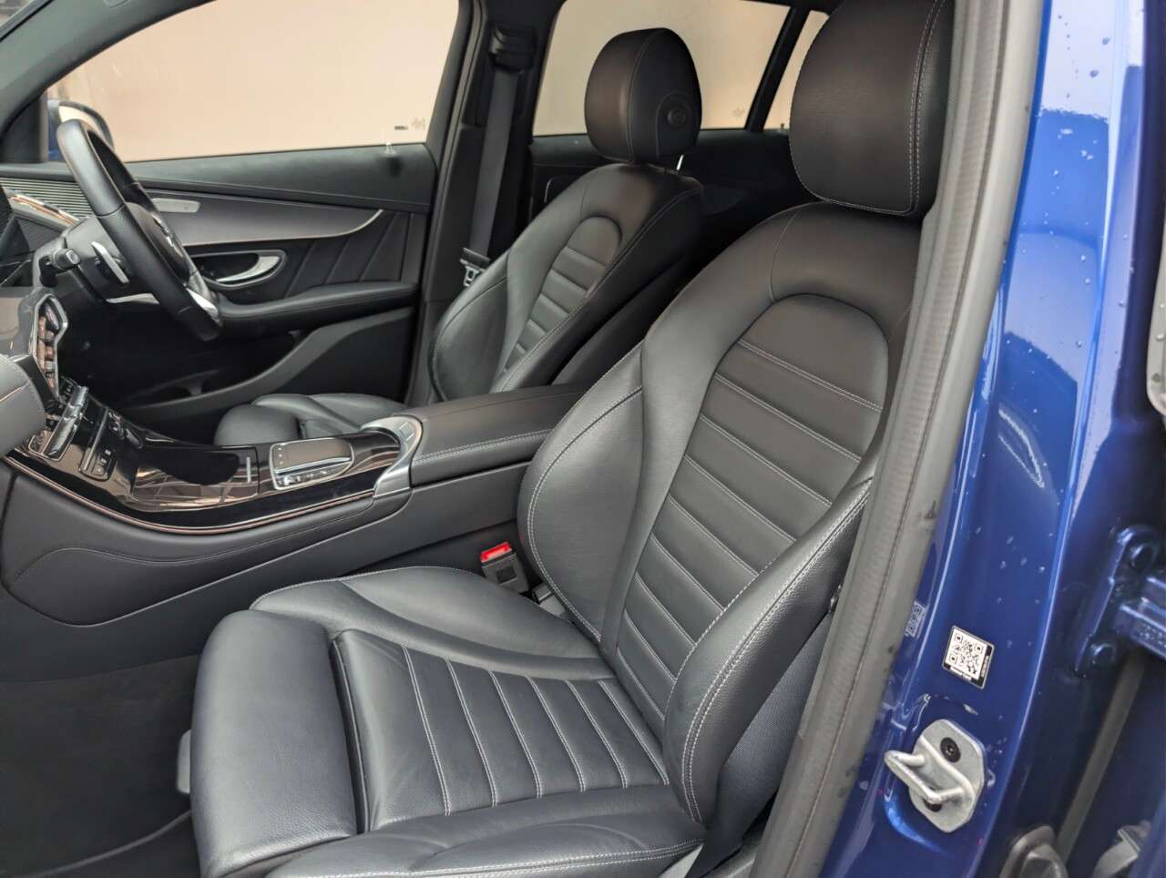 2021 MERCEDES-BENZ EQC 2021 MERCEDES-BENZ EQC