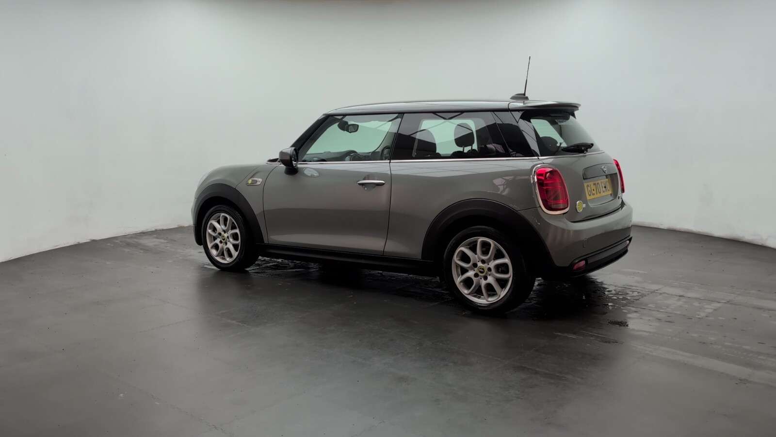 2020 MINI ELECTRIC HATCH 2020 MINI ELECTRIC HATCH