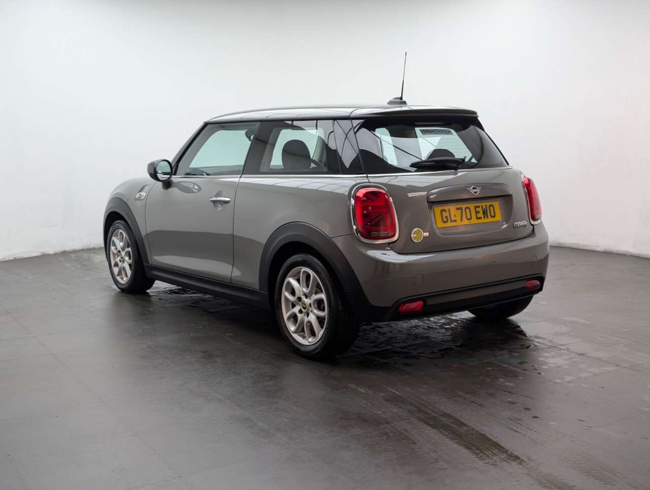 2020 MINI ELECTRIC HATCH 2020 MINI ELECTRIC HATCH