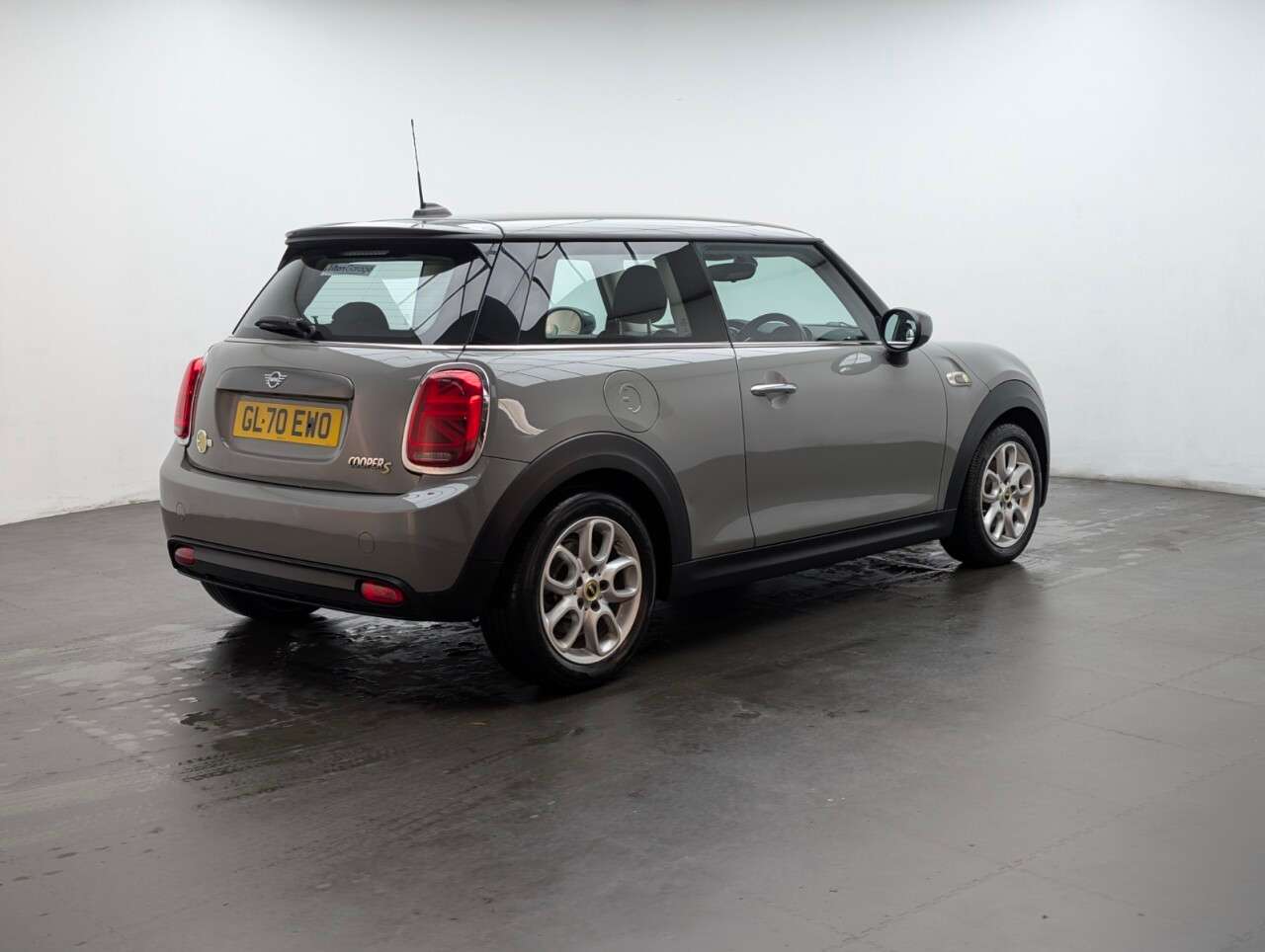 2020 MINI ELECTRIC HATCH 2020 MINI ELECTRIC HATCH