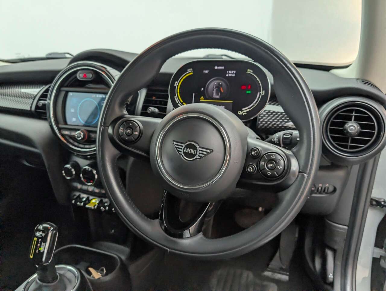 2020 MINI ELECTRIC HATCH 2020 MINI ELECTRIC HATCH