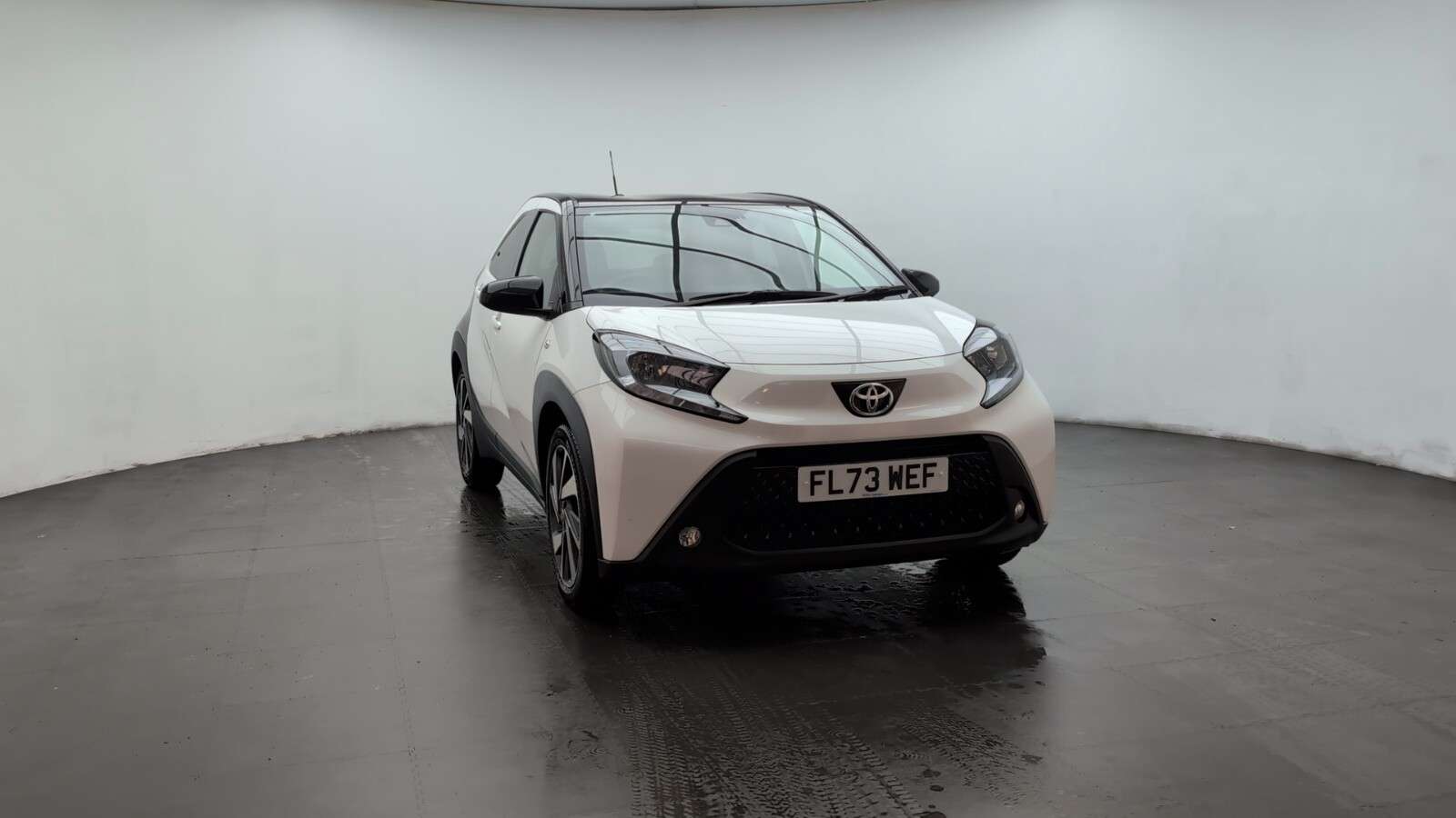 2023 TOYOTA AYGO X 2023 TOYOTA AYGO X