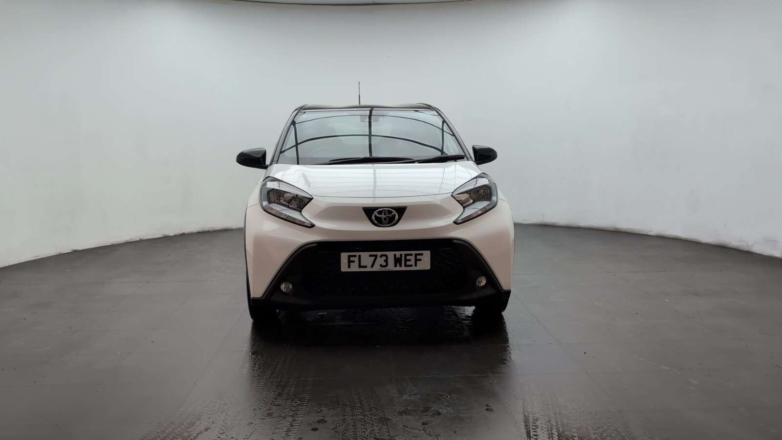 2023 TOYOTA AYGO X 2023 TOYOTA AYGO X