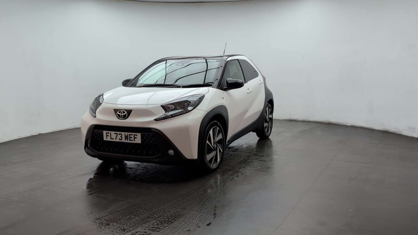 2023 TOYOTA AYGO X 2023 TOYOTA AYGO X