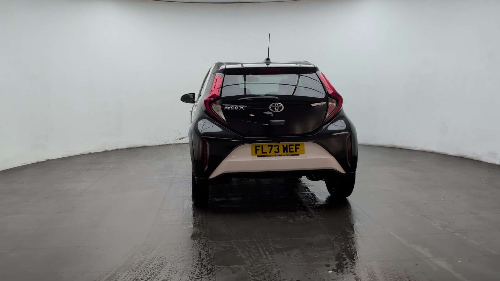 2023 TOYOTA AYGO X 2023 TOYOTA AYGO X