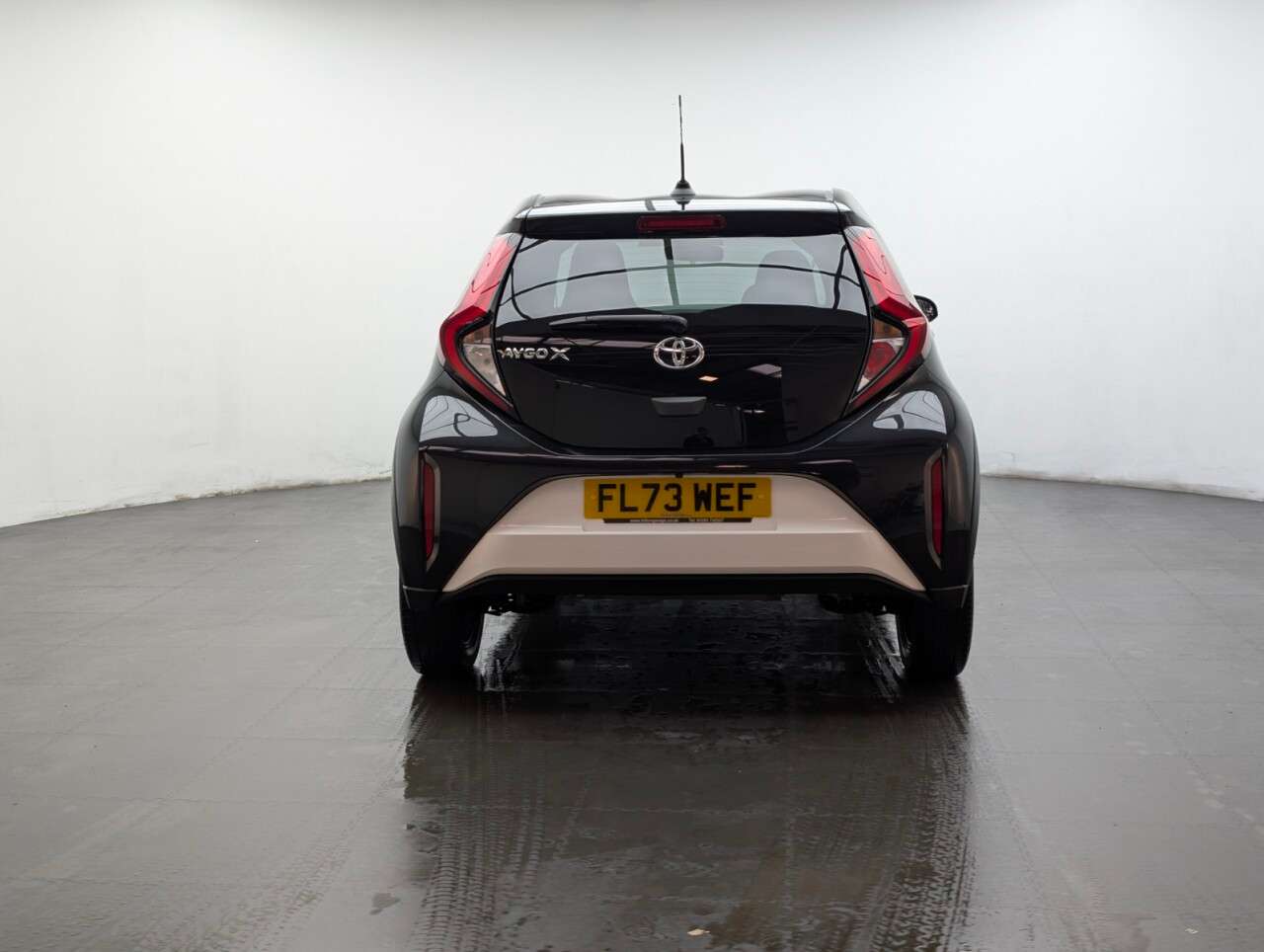 2023 TOYOTA AYGO X 2023 TOYOTA AYGO X