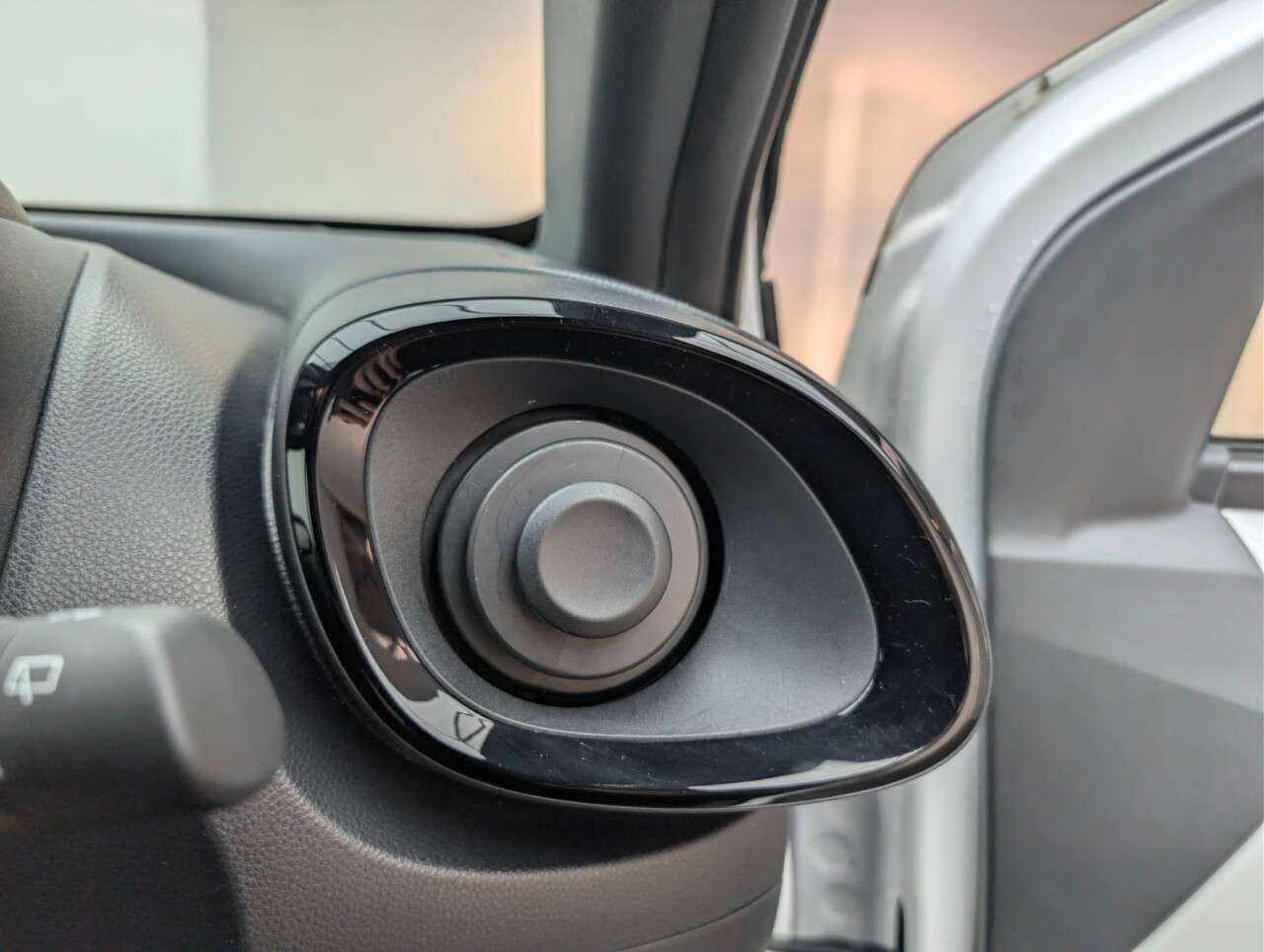 2023 TOYOTA AYGO X 2023 TOYOTA AYGO X