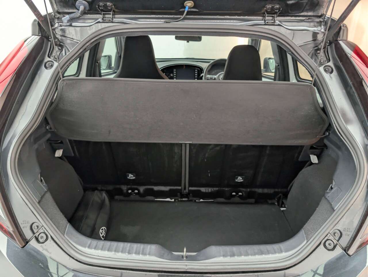 2023 TOYOTA AYGO X 2023 TOYOTA AYGO X