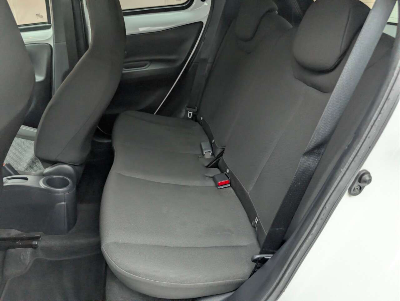 2023 TOYOTA AYGO X 2023 TOYOTA AYGO X