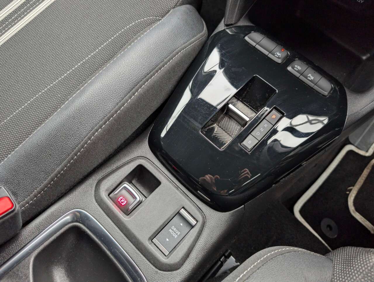 2024 VAUXHALL CORSA-E 2024 VAUXHALL CORSA-E