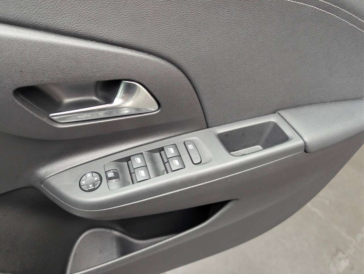 2024 VAUXHALL CORSA-E 2024 VAUXHALL CORSA-E