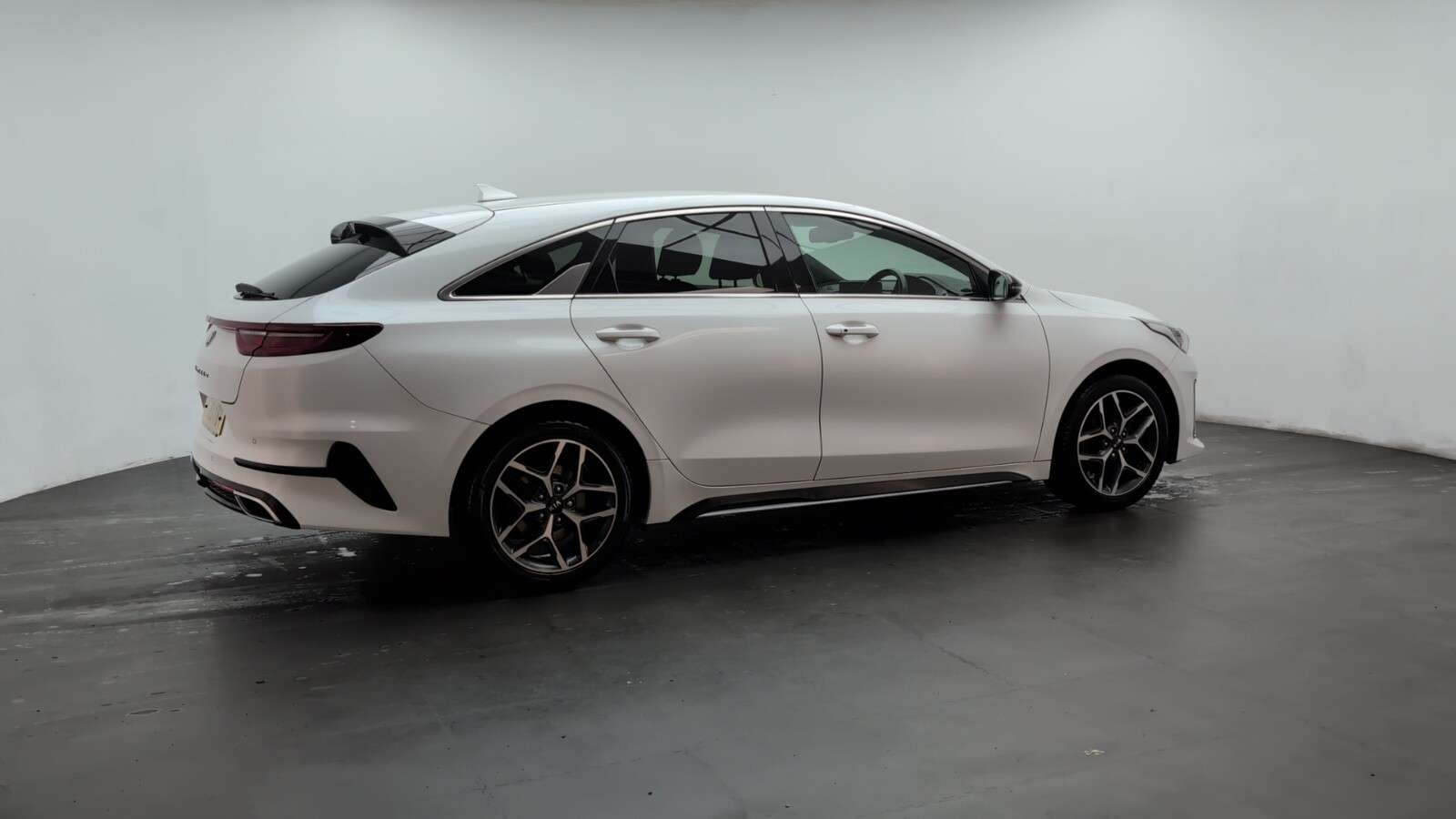 2020 KIA PROCEED 2020 KIA PROCEED