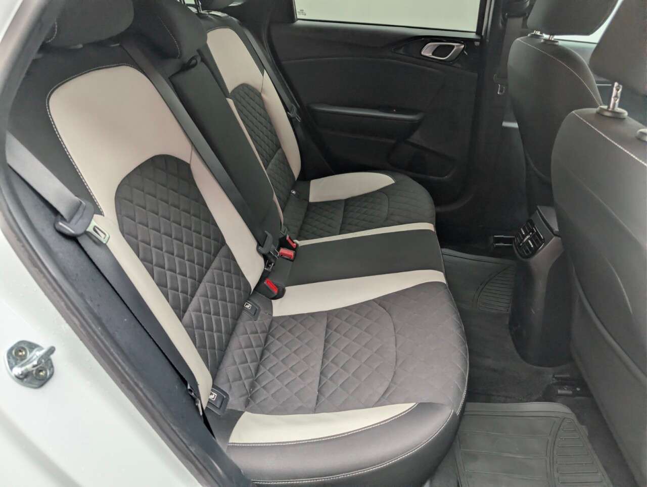 2020 KIA PROCEED 2020 KIA PROCEED