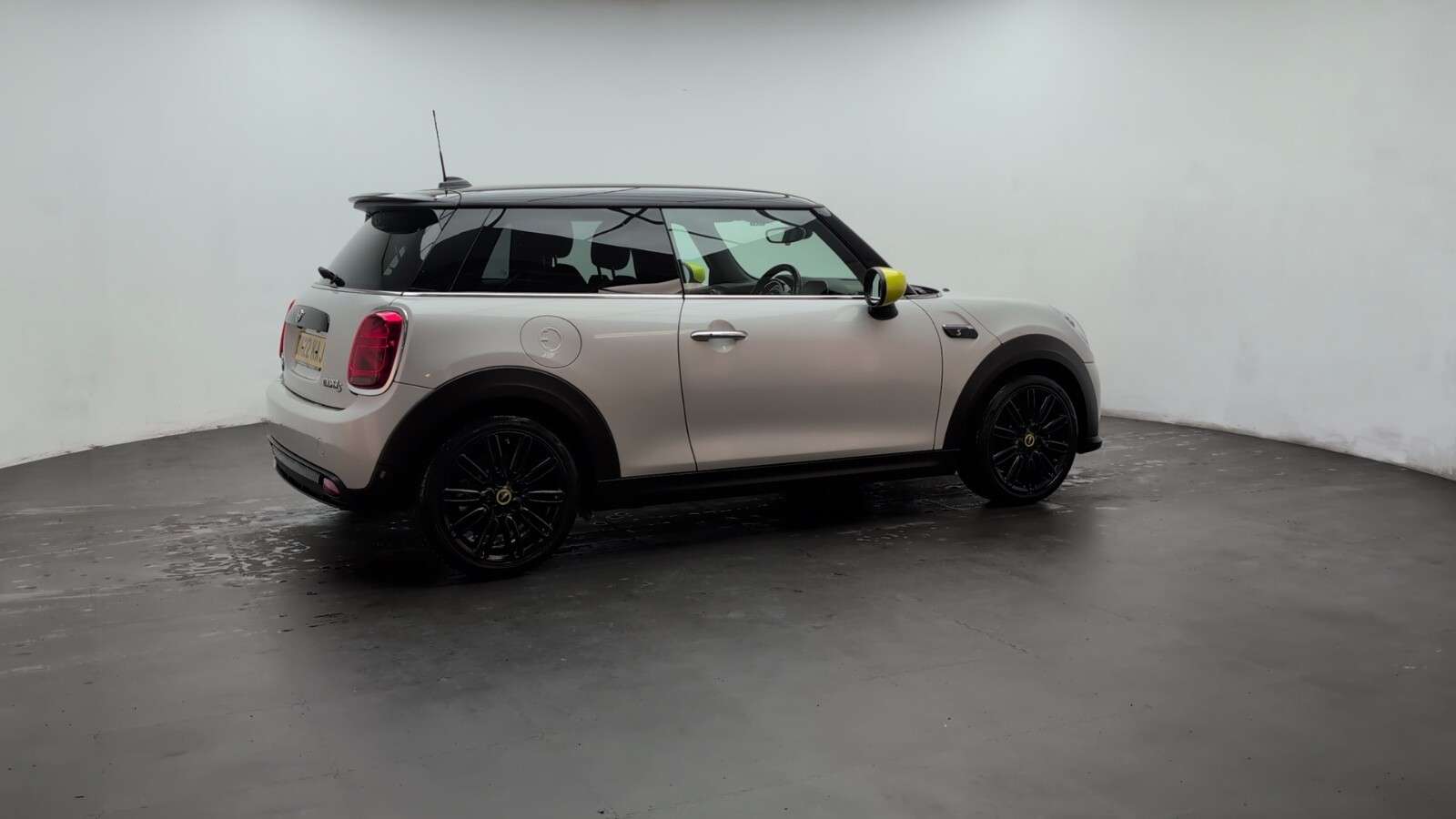 2022 MINI ELECTRIC HATCH 2022 MINI ELECTRIC HATCH