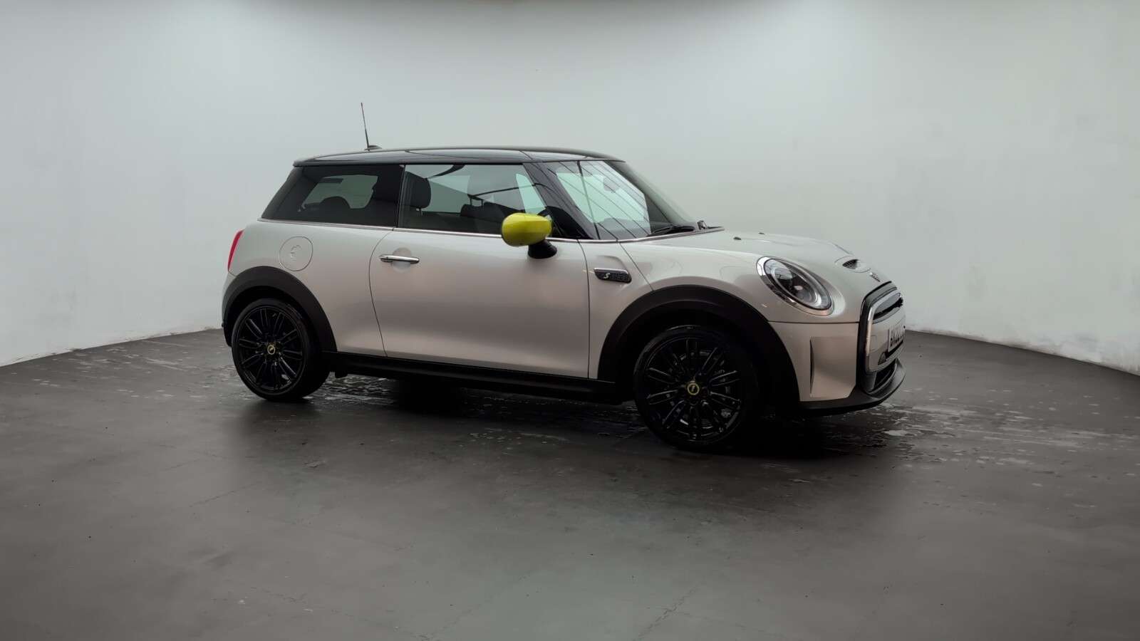 2022 MINI ELECTRIC HATCH 2022 MINI ELECTRIC HATCH