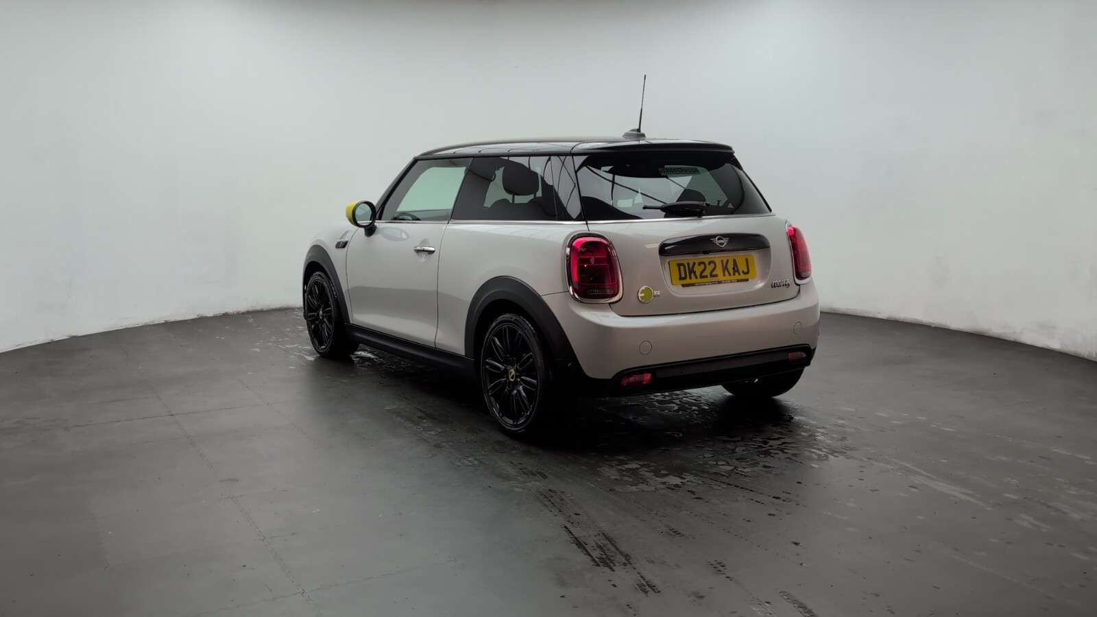 2022 MINI ELECTRIC HATCH 2022 MINI ELECTRIC HATCH