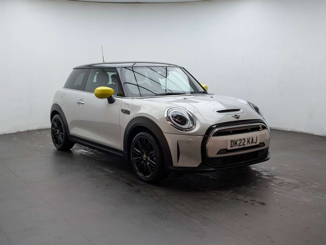 2022 MINI ELECTRIC HATCH 2022 MINI ELECTRIC HATCH