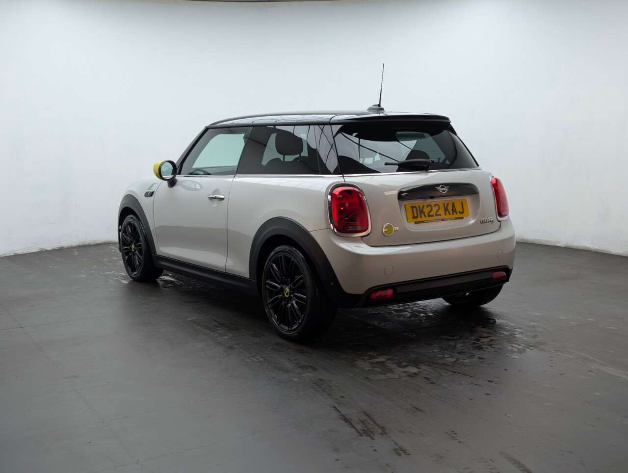 2022 MINI ELECTRIC HATCH 2022 MINI ELECTRIC HATCH