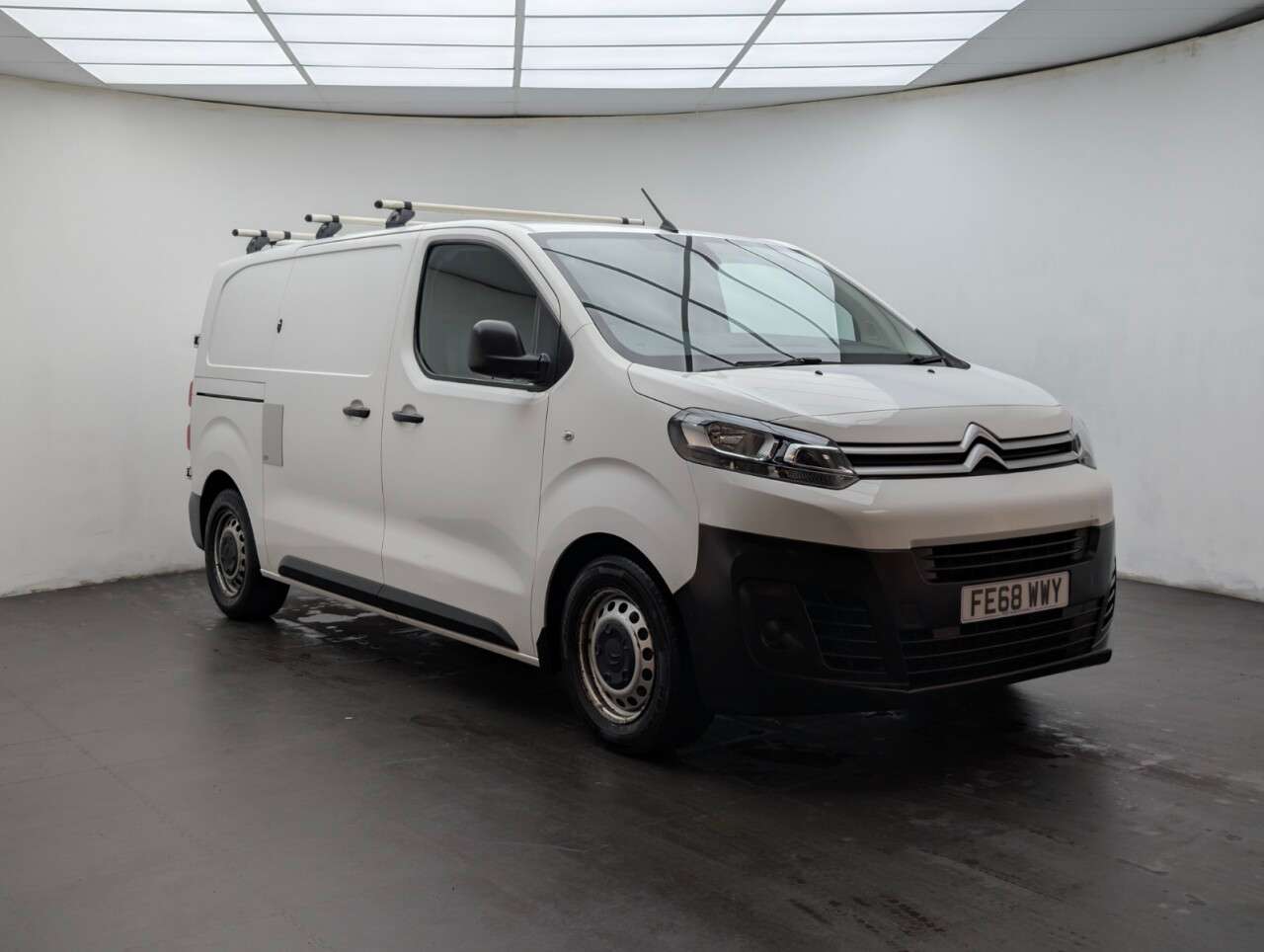 A 2018 CITROEN DISPATCH 1.6 BlueHDi 1000 Enterprise M Panel Van 6dr Diesel Manual FWD 2 Euro 6 (s/s A 2018 CITROEN DISPATCH 1.6 BlueHDi 1000 Enterprise M Panel Van 6dr Diesel Manual FWD 2 Euro 6 (s/s