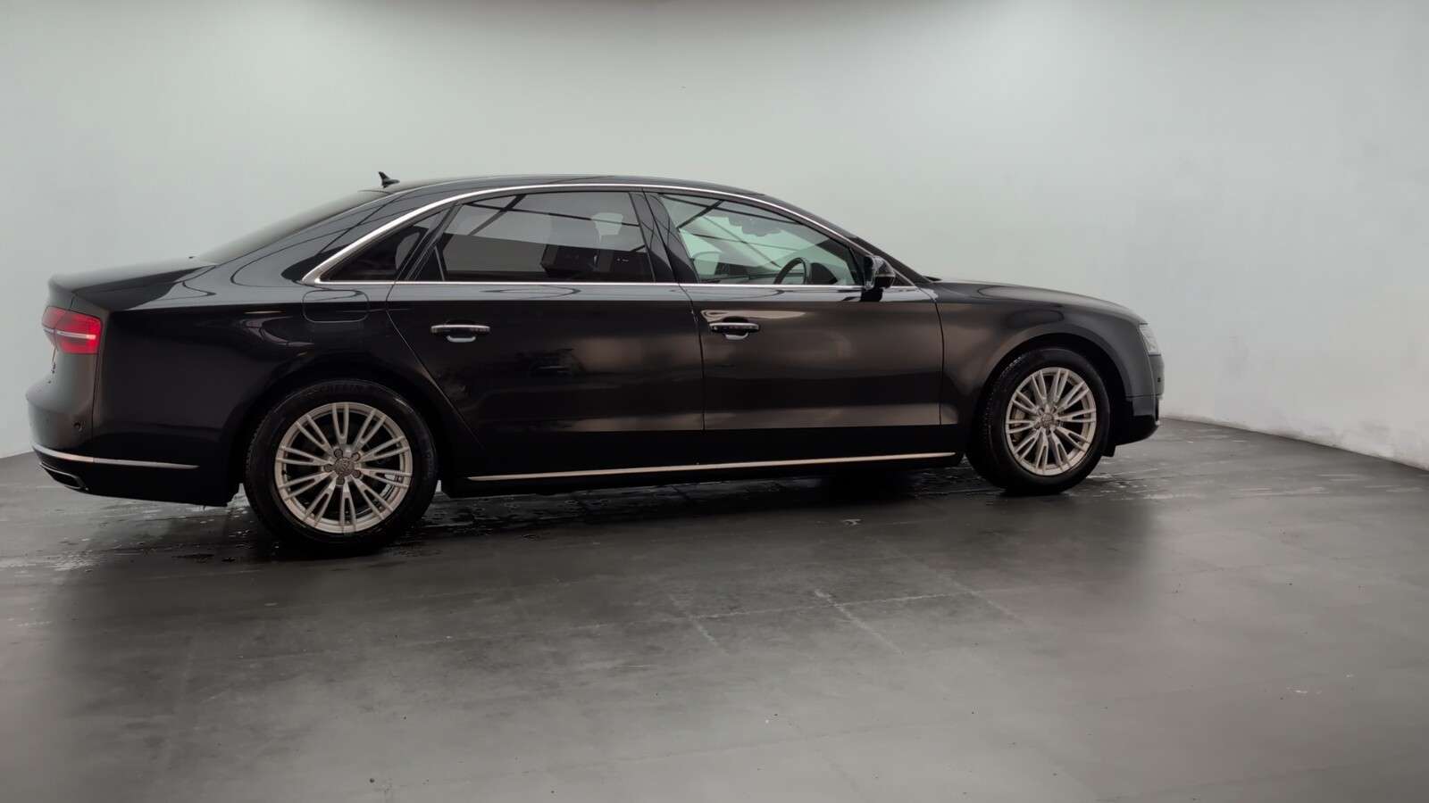 2015 AUDI A8 2015 AUDI A8