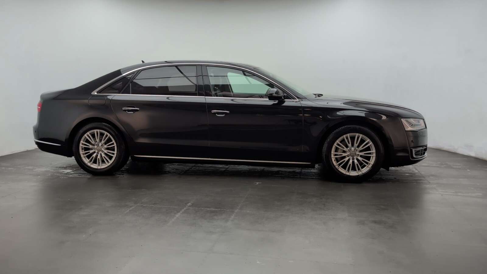 2015 AUDI A8 2015 AUDI A8