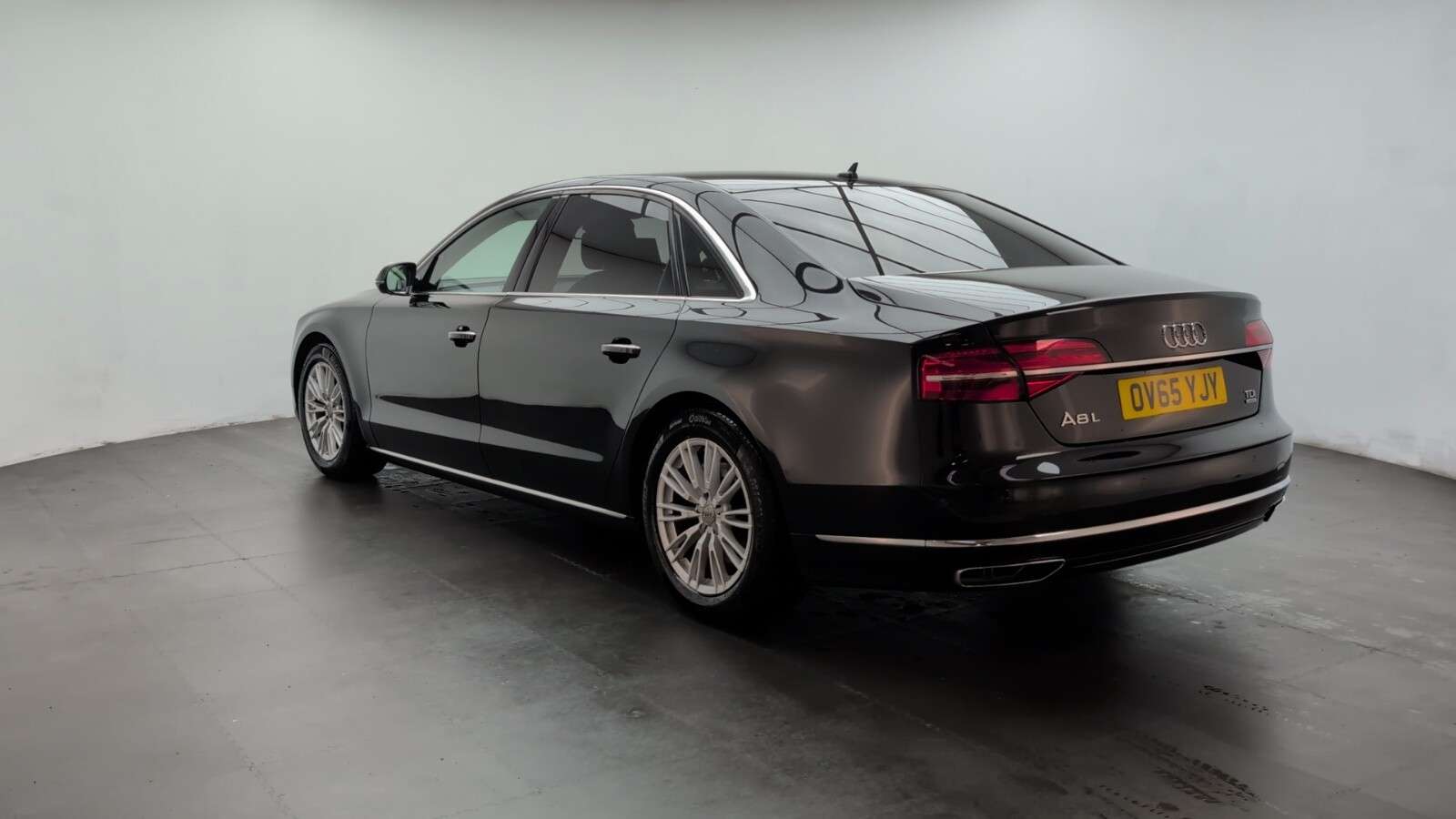 2015 AUDI A8 2015 AUDI A8