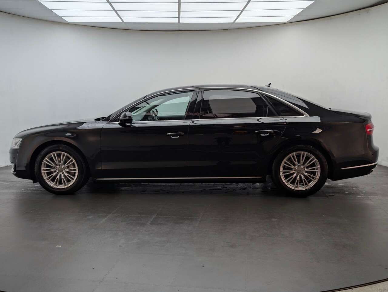 2015 AUDI A8 2015 AUDI A8