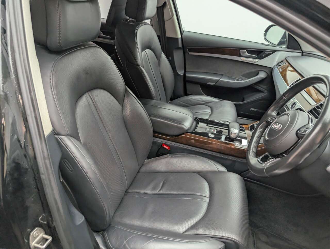 2015 AUDI A8 2015 AUDI A8