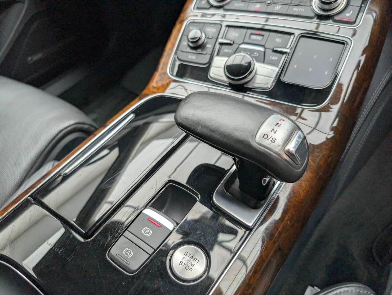 2015 AUDI A8 2015 AUDI A8