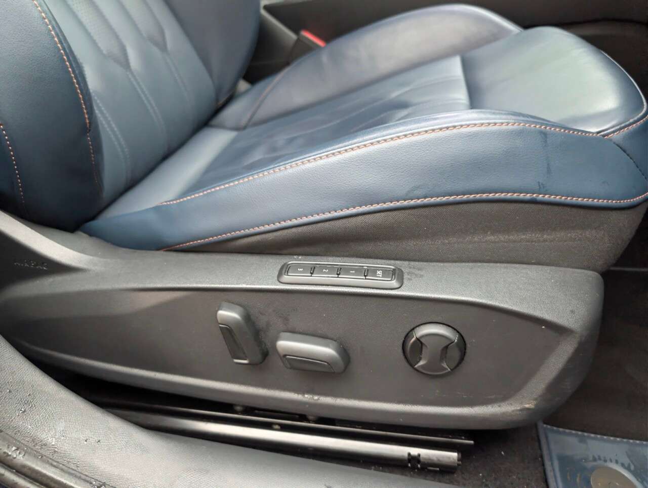 2021 CUPRA FORMENTOR 2021 CUPRA FORMENTOR