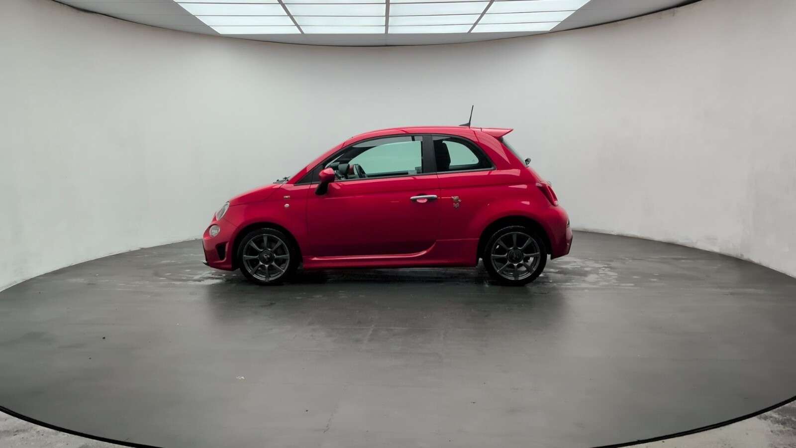 2018 ABARTH 595 2018 ABARTH 595