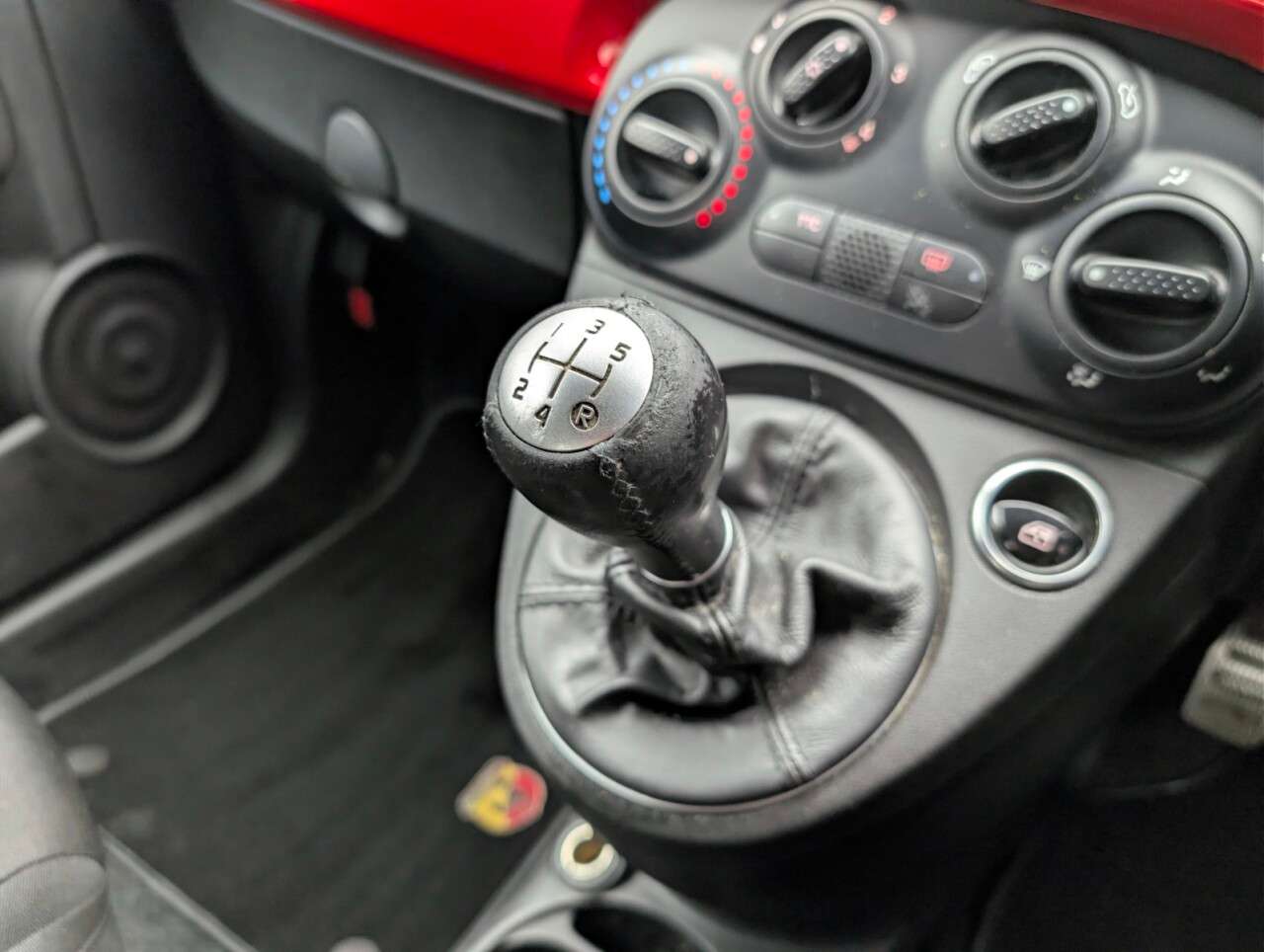 2018 ABARTH 595 2018 ABARTH 595