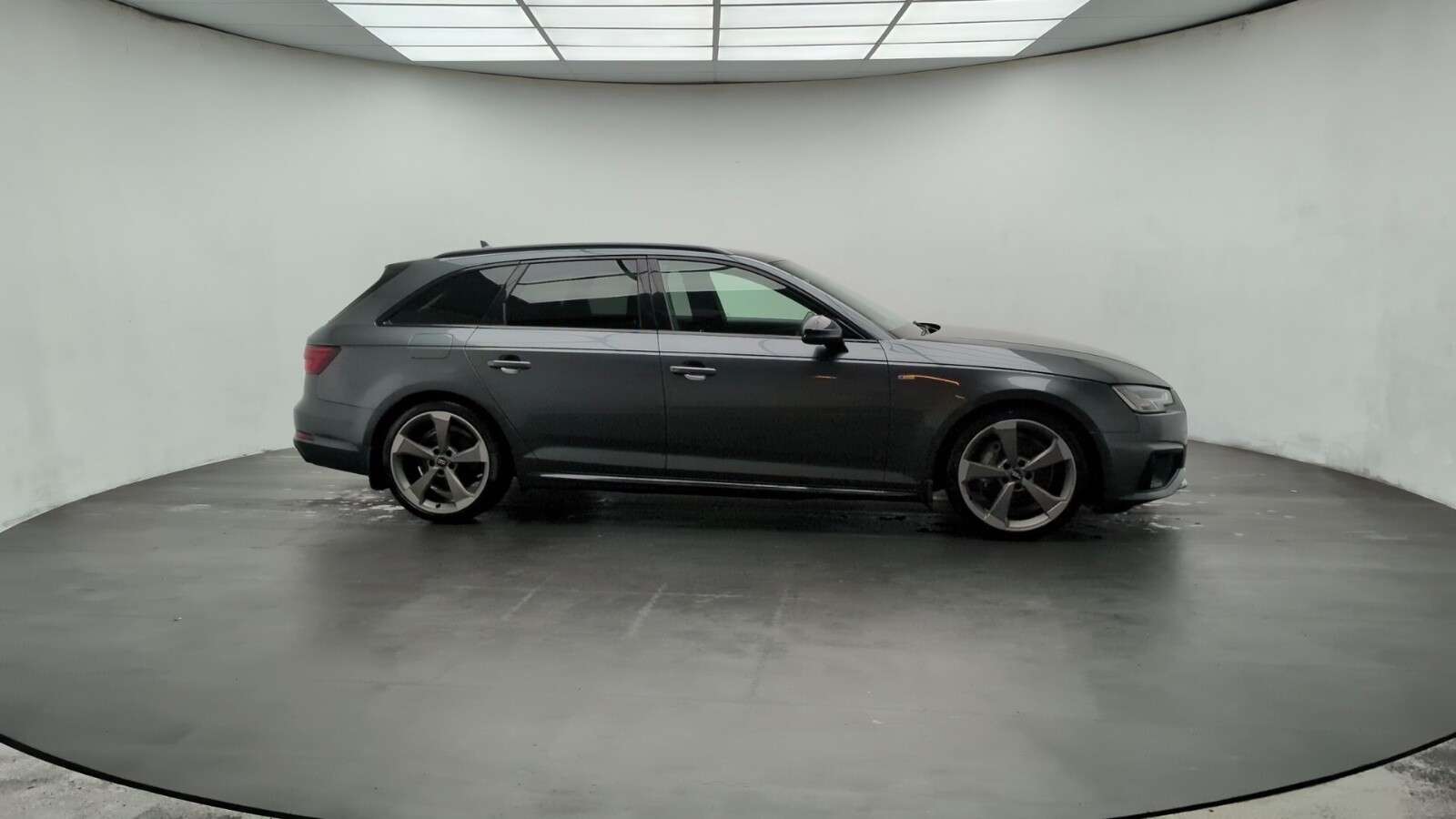 2019 AUDI A4 AVANT 2019 AUDI A4 AVANT