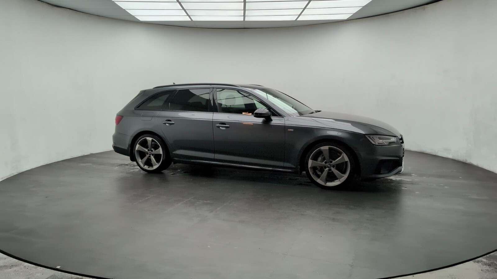 2019 AUDI A4 AVANT 2019 AUDI A4 AVANT