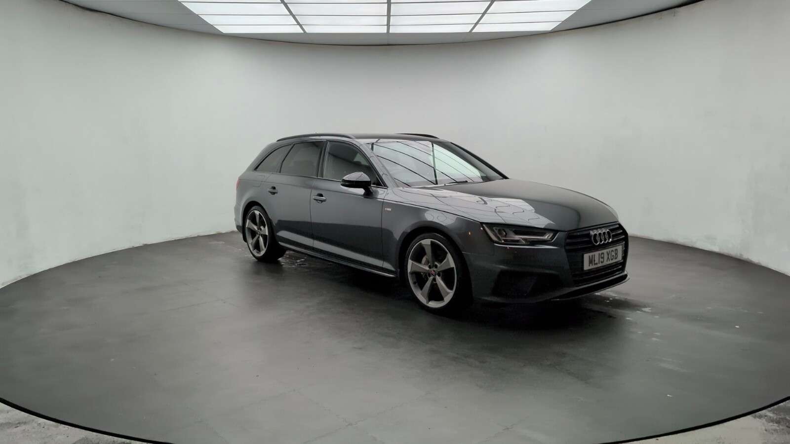 2019 AUDI A4 AVANT 2019 AUDI A4 AVANT