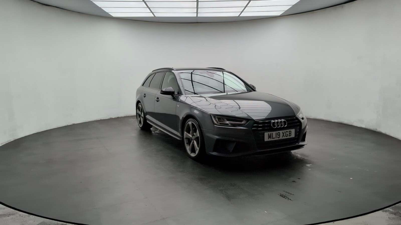 2019 AUDI A4 AVANT 2019 AUDI A4 AVANT