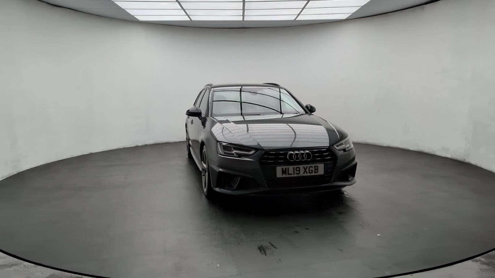 2019 AUDI A4 AVANT 2019 AUDI A4 AVANT