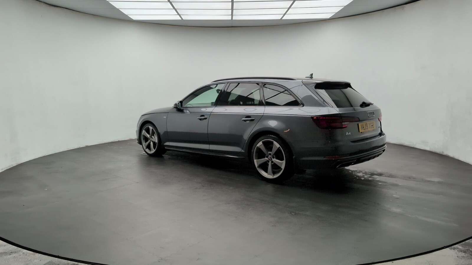 2019 AUDI A4 AVANT 2019 AUDI A4 AVANT